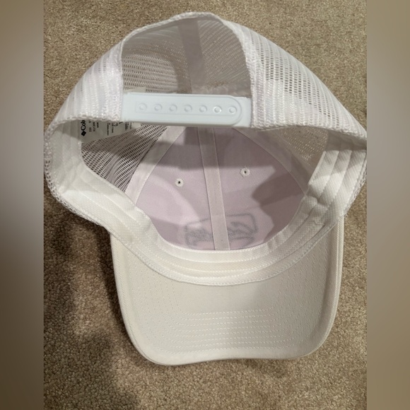 Columbia White and Gray Mesh Cap - Picture 2 of 4